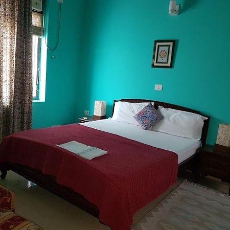 Ganga Vatika Ayurveda Bhavan Hotel Rishikesh Ngoại thất bức ảnh