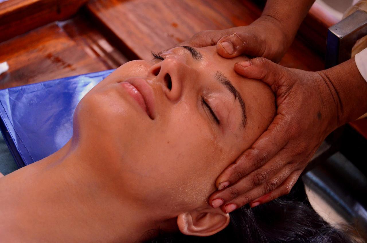 Ganga Vatika Ayurveda Bhavan Hotel Rishikesh Ngoại thất bức ảnh