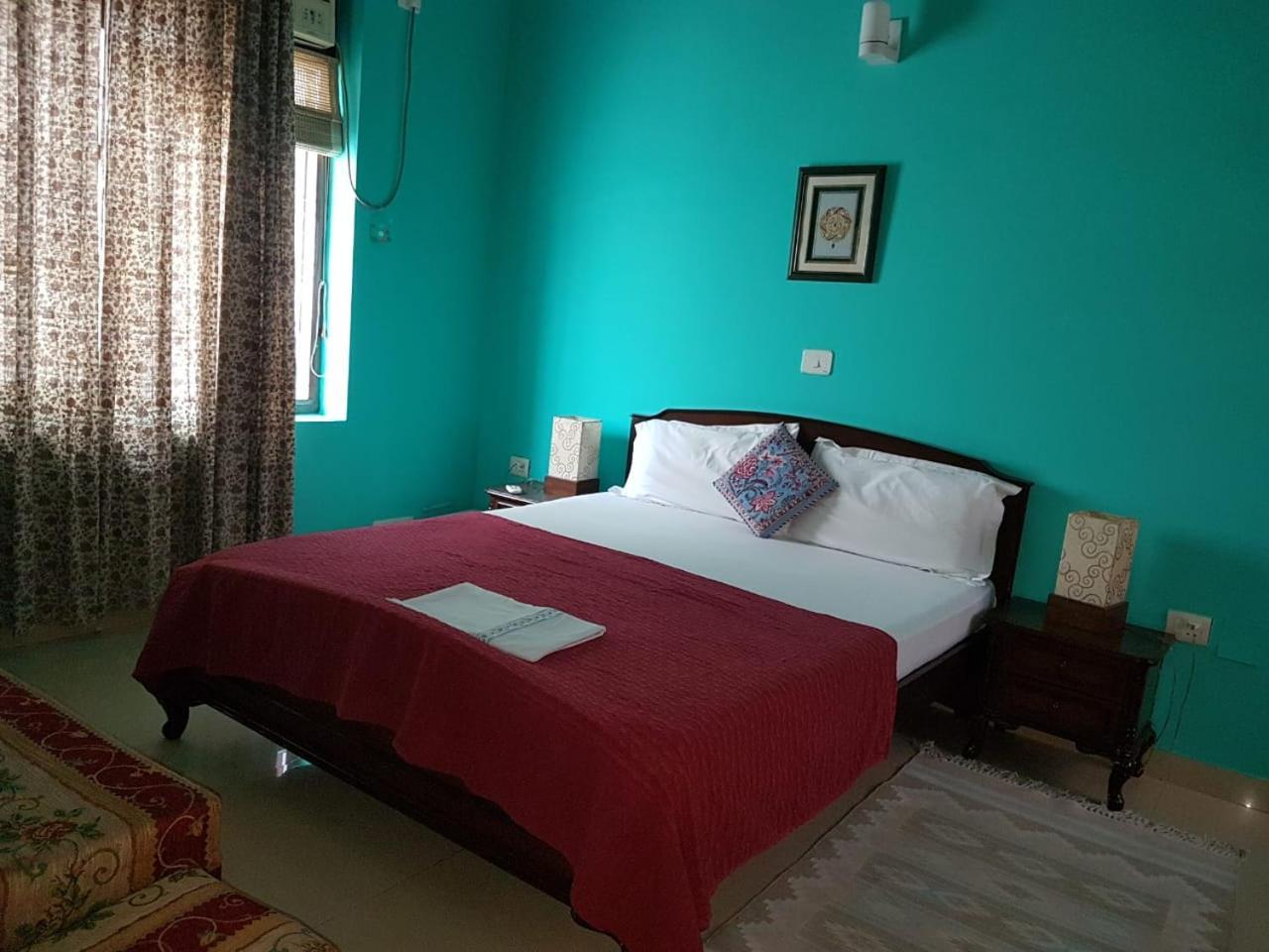 Ganga Vatika Ayurveda Bhavan Hotel Rishikesh Ngoại thất bức ảnh
