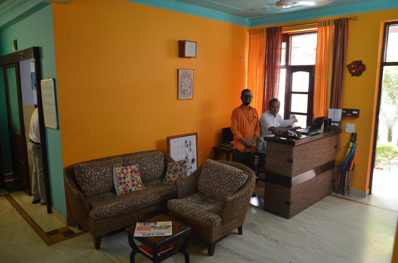 Ganga Vatika Ayurveda Bhavan Hotel Rishikesh Ngoại thất bức ảnh