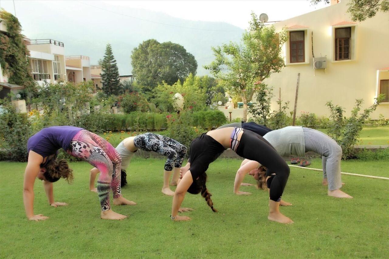 Ganga Vatika Ayurveda Bhavan Hotel Rishikesh Ngoại thất bức ảnh